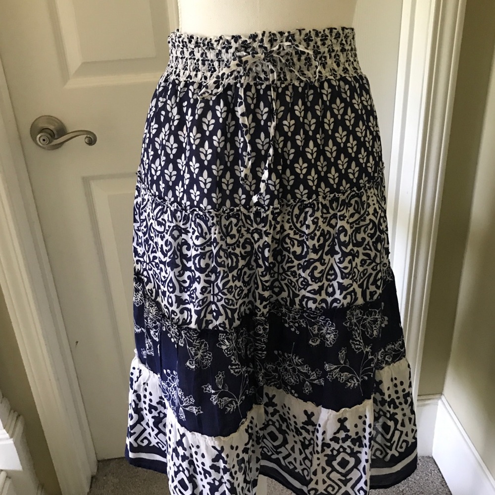 Old Navy XS Blue White Skirt
